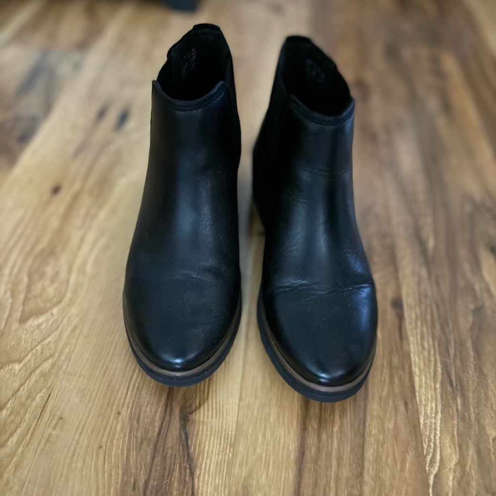 Clarks ladies boots